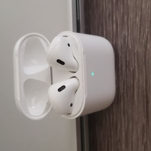 Apple Airpods 2nd Generation